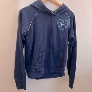 PINK Victoria Secret Women’s Pullover Medium